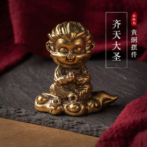 Monkey King Qi Tiandaheng brass ornaments home accessories living room furnishings vintage small creative cute