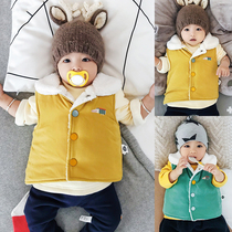 Baby girl cute autumn and winter vest vest vest vest baby wearing baby lamb hair male coat female treasure