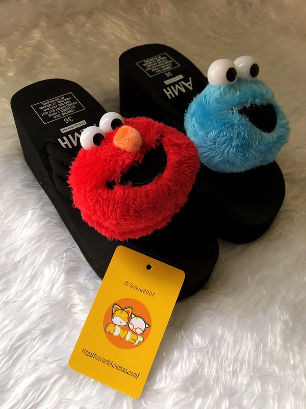 Elmo Sesame Street Doll Flip Flop Elmo Cookie Monster Wedge Slippers Women's Summer Non-Slip Beach Slippers