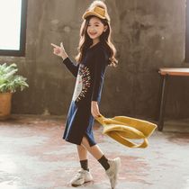 Girls  dresses foreign style net red autumn 2021 new large children hooded sweater dress childrens knee-length skirt