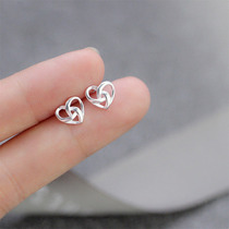 New S925 pure silver Korean version of twisted loving ear nail minimalist earthen irregular peach heart-shaped earthen woman temperament