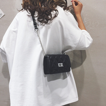 Flagship leather winter small bag women's bag new 2021 Korean messenger bag ins small fragrant wind diamond chain bag