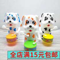 Childrens baby chain drumming dog winding dog winding animal puppy toy stalls night market wholesale beating drum swing