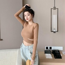 Early autumn womens coat short sexy base shirt 2020 new shoulder pad heart machine design sense open waist long sleeve T-shirt tide