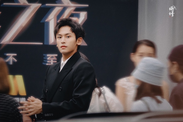 九阳L3-LJ520迷你榨汁机