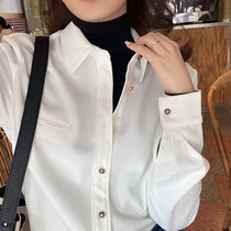 New White Shirt Woman Design Sensation Small Crowdwear Spring Autumn Long Sleeves Stack Wearing Port Taste Retro Thickened Autumn Winter Lining Clothes