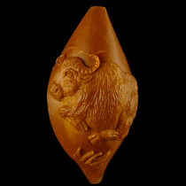 Merlin nuclear handmade new cow skyrocketing Sus nuclear carving Zhoushan olive walnut carving single-piece carving text play