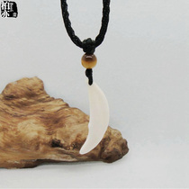 Ethnic style wolf tooth shape necklace real black dog tooth pendant men carry personality pendant pendant accessories original design