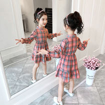 Girls long sleeve dress spring and autumn 2020 new childrens plaid skirt little girl foreign spring tide