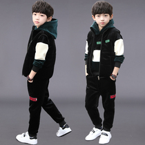Boys autumn and winter golden velvet set thickened 2021 new childrens clothing Tong plus velvet three-piece set 10 years old 12 tide