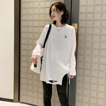 Europe station spring and autumn 2021 new European goods t-shirt womens white base shirt wild loose long-sleeved top tide