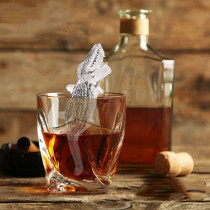 Crocodile creative silicone ice mold with lid beverage ice grid ice box creative personality bar home ice cube mold