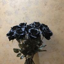 Single black simulation petal arrangement petals false petals petals decorative flowers rose petals rose petals