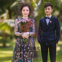 Red White Black Bridal Wedding Photos of Genuine Styling Wedding photos Travel by seaside Holiday Studios Photography Grid head yarn