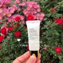 Spot Estée Laude Pores Invisible The Smoother Makeup is 15ml isolated for pores