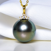 Xinlun eyelashes 18K gold black pearl pendant necklace crashed peacock green sea singles
