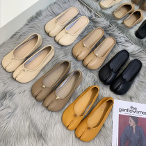 Horseshoe Toe Pig Hooded Shoes Single Shoes Woman 2022 Chunqiu New flat Grandmother Shoe Net Red One Foot Pedal Bean shoes