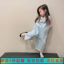 2022 Spring Summer Little Red Book of the same style Korean version back with pants male and female child one-piece pants denim baby broadlegged pants tennis red