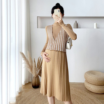 Pregnant women autumn knitted vest long sleeve dress two-piece 2021 New Fashion plus size loose pregnancy skirt