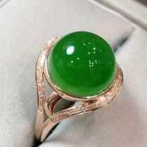 18k thick gold inlaid with natural Xinjiang and Tian Beyyu round egg noodles ring ice bottom old stock Zhengyang green womens ring