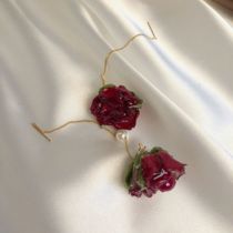 Hand-made real flower red rose flower specimen forever flower girl sweet Super fairy long earrings