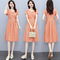 Hangzhou Four season Qingsuhang womens dress 2021 Summer new little fresher v collar dress French style broken flower a word skirt