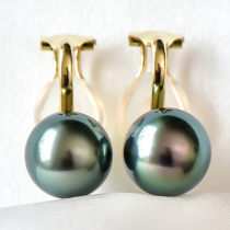 Xinru 18K gold ear hole Tahiti black pearl earring strong light round peacock green sea ear nail