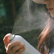 Compared with the imported large spray 5100 Tibet polar glacier spring water replenishing spray 300ml soothing moisturization and bleeding