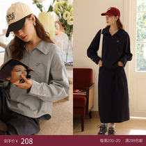 Deer and Birds Autumn Letter Embroidery French Lapel Pullover Tencel Top (Youth Formula) 4468