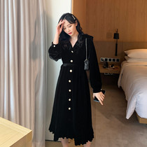 Velvet interior dress women autumn and winter 2019 popular new French retro Hepburn wind over the knee bottom long skirt