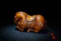 Boutique yellow poplar wood finely carved fine Tangma pendulum piece A solid wood engraving handlebar piece living room decoration process collection