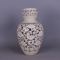 Song Dynasty Cizhou Kiln black bottom carved flowers and birds map garlic bottle antique porcelain antique Dong old object decoration buyer collection