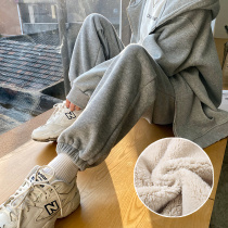 2021 New plus velvet gray sweatpants womens loose bunch feet autumn and winter lamb velvet padded pants with cotton pants
