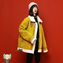 2021 autumn and winter New fur one lamb wool locomotive clothing womens short jacket loose Joker winter