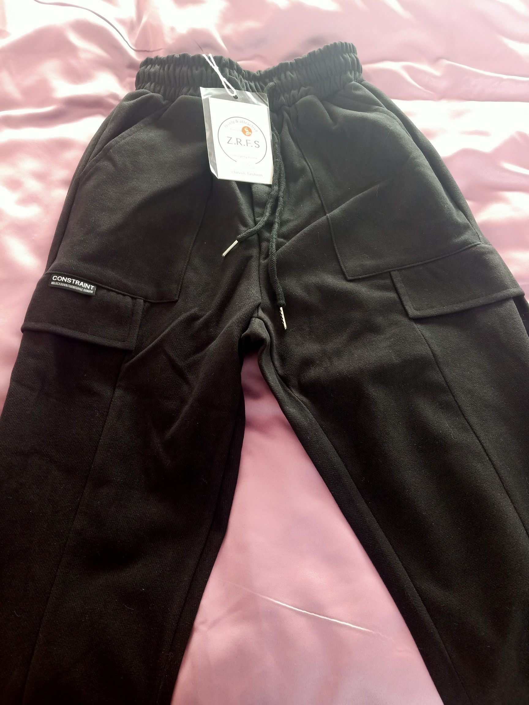 工装裤搭配休闲裤怎么样？质量好不好？