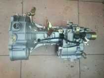 Zongshen motorcycle tricycle transmission 8 1 gear self-unloading and without self-unloading new original transmission assembly