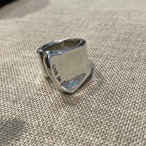 Recommended Western Ban UNOde50 minimalist plate ring handmade European and American light luxury fashion personality men and women Silver plated gold