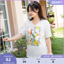 MSShe big code womens clothing 2022 new fat mm summer clothing fashion hot gold oil painting printed V collar short sleeve T-shirt 200 catty