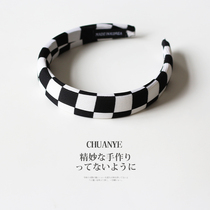 Sichuan wild black white grid hair hoop female senior Japanese and Korean simple temperament headband Net red 2021 New pressure hair headgear hair card