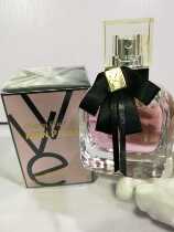 Vivienne Reverse Paris Perfume Raspberry Strawberry Pear Mandala Peony Jasmine Musk Blend