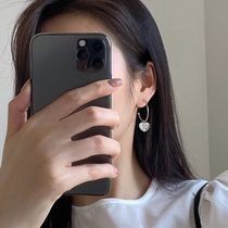 Love you a little more every day: 9 2 5 pure silver short and loving ear pendant female lock bone chain Xinzi same earrings necklace