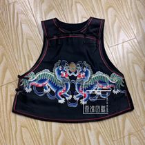  Cloud decoration totem original design womens top horse clip double lion rolling hydrangea New Chinese thirteen Taibao vest waistcoat