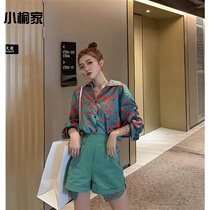 2019 New two-piece green floral long sleeve shirt top high waist wide leg shorts women fashion set summer