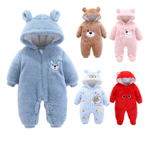 Newborn baby winter thick jumpsuit men and women Baby Cotton out to carry clothes climb clothes clothes children autumn and winter clothes