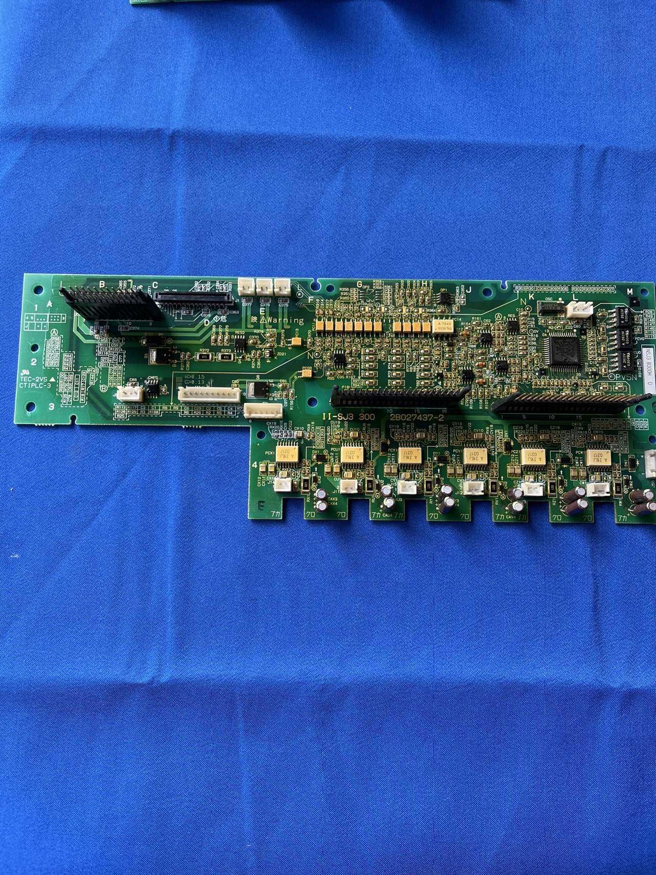 Hitachi Frequency Converter Accessories SJ300 Series Drive Board L300P37KW Motherboard 30kw Inverter Trigger board Power