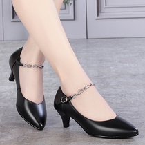 Word buckle single shoes womens high heels fine heel medium thick heel leather middle-aged mother womens shallow leather shoes spring and autumn single shoes