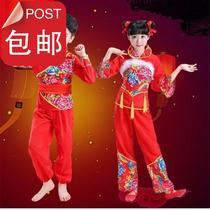 Childrens men and women celebrate Chinas red Yangko performance costume childrens yuan e Dan dance costume open red waist drum