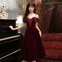 Suspender wine red toast dress bridal temperament 2021 new tassel word shoulder evening dress banquet can usually be worn