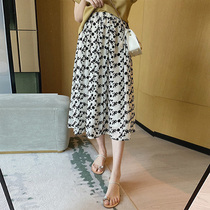 Flocking floral chiffon a skirt female summer 2021 Korean version of small elastic waist thin pleated short skirt