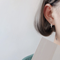 Delicate small cross stud stud pendant 925 sterling silver platinum plated short mini earrings anti allergy Earring Girl